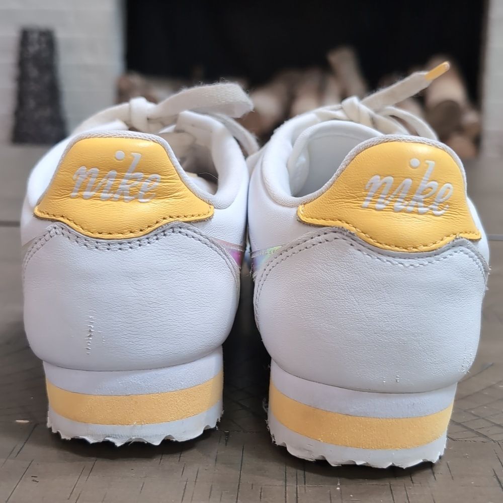 Nike Cortez Iridescent Pearl Butter Yellow Sneakers Sz 9 - Picture 6 of 12
